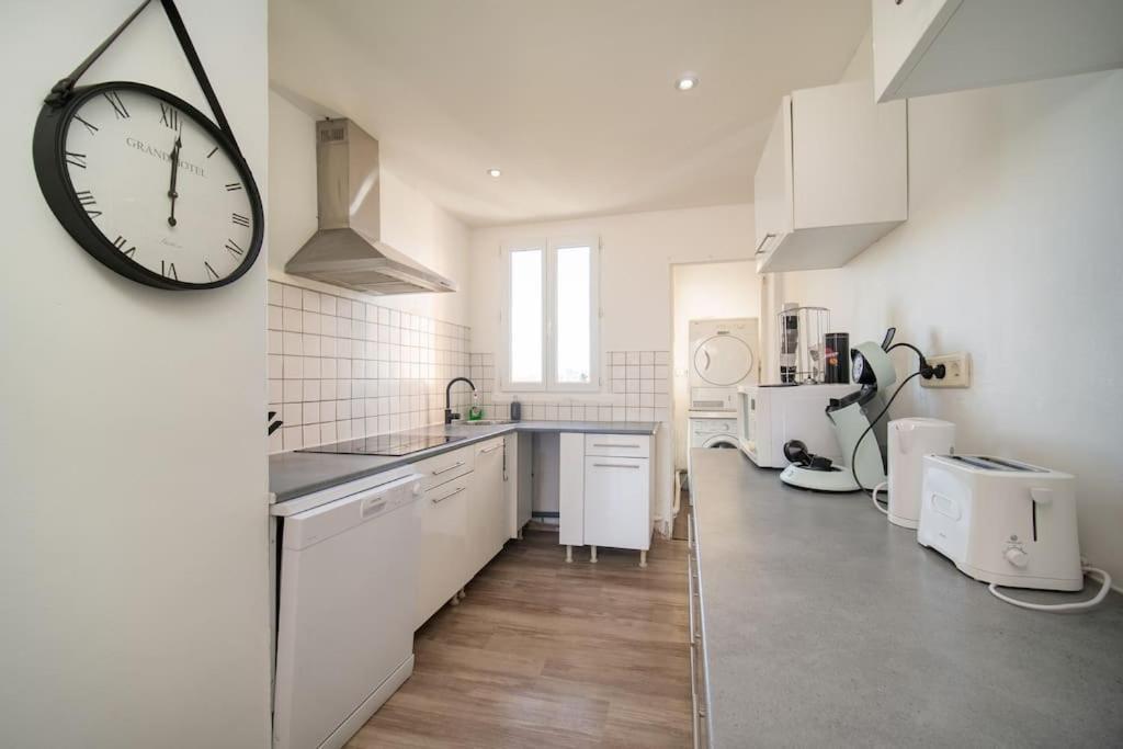 Air-Conditioned Apartment Sleeps 4 To 6 Parking Marseille Kültér fotó